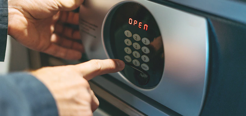 Cash Safe Openers in Bonita, California