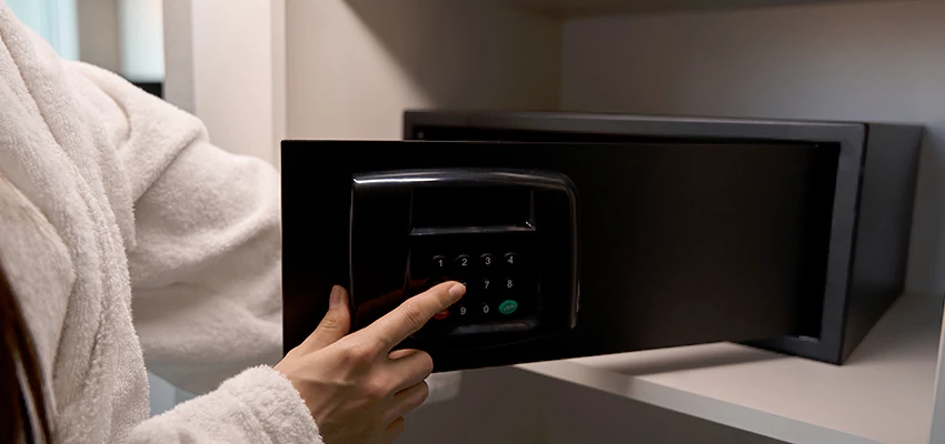 Safe Unlocking Service Company in Bonita, California