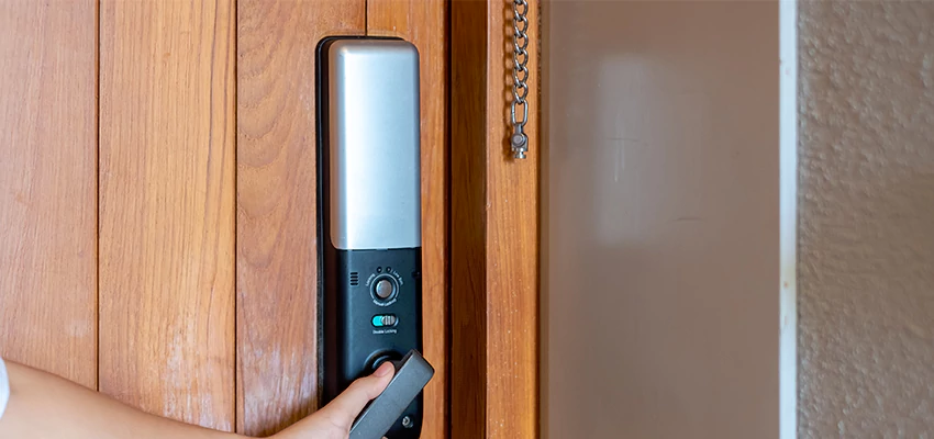 Home Security Electronic Locks Upgrades in Bonita, CA